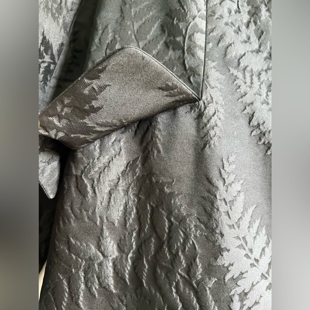 Dana Buchman Embossed Fern Silk Coat - Picture 8 of 10